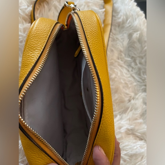 Kate Spade Camera Crossbody - Picture 7 of 16